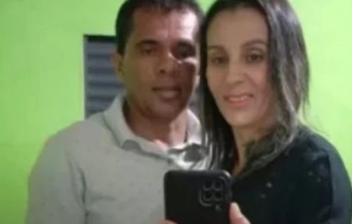  Mulher é morta a tiros dentro de ônibus pelo ex-companheiro no oeste da Bahia