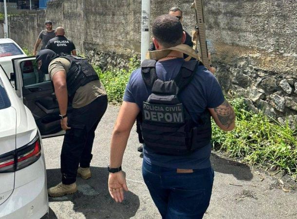 Suspeitos de aplicar golpes em idosos são presos em Salvador e no interior 