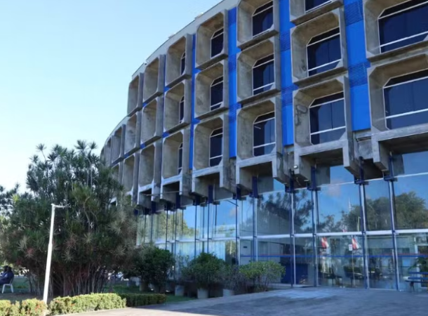 Setre oferece vagas temporárias com salários que podem chegar a R$ 3,8 mil