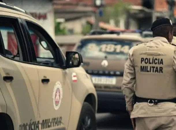 Homem tenta matar ex-companheira a facadas em Salvador 
