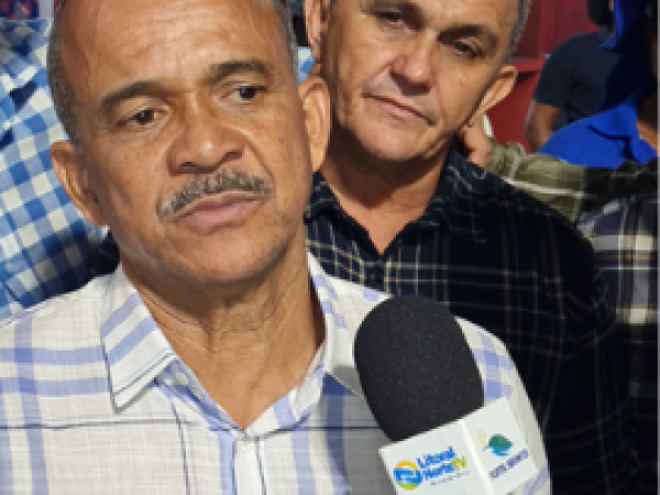 Elinaldo marca presença no Camaforró e fala sobre dialogo com vereadores da base do governo insatisfeitos 