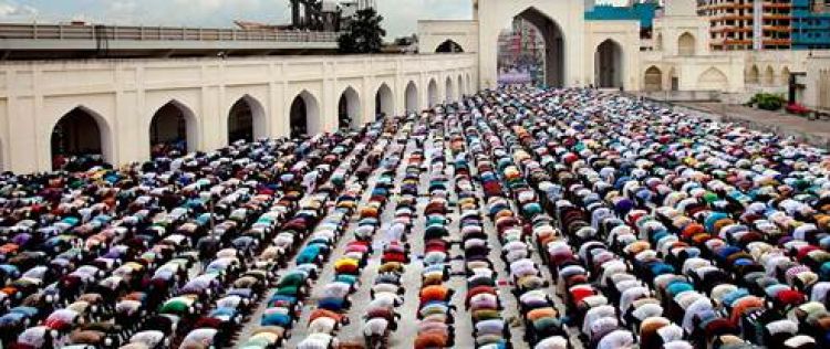 
Oração durante o Ramadã