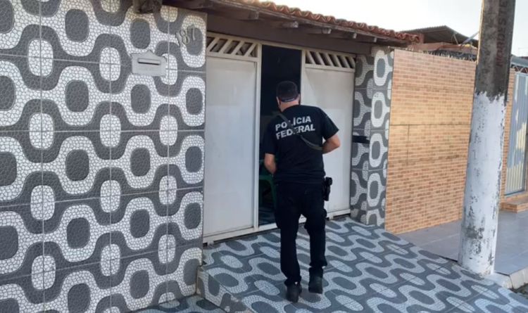 Operação da PF contra fraudes a benefícios previdenciários cumpre mandados em Dias D’Ávila — Foto: Divulgação/Polícia Federal