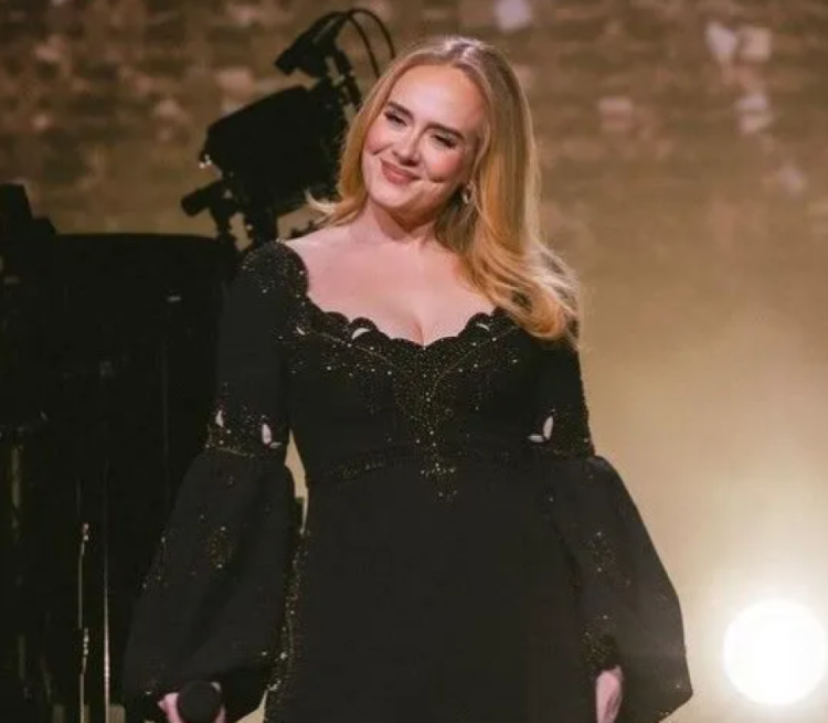 Instagram Adele