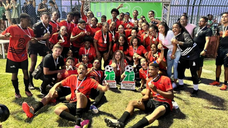 Foto rede social da celebração do titulo 2024